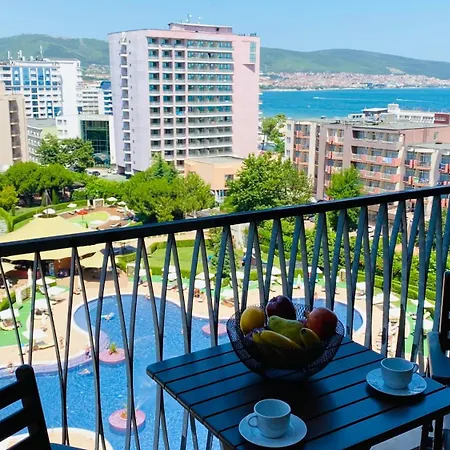 Апартамент Royal - Private - Center Of Sunny