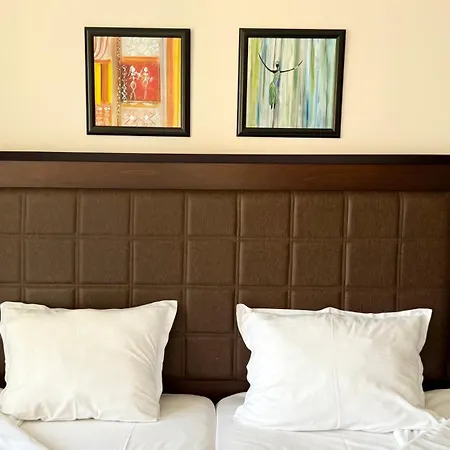 Royal - Private - Center Of Sunny Apartment Slantschew brjag