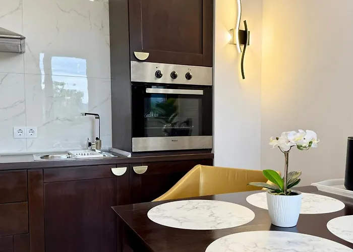 Royal - Private - Center Of Sunny * サニービーチ