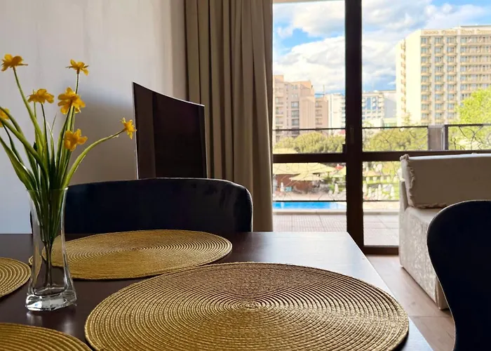 Royal - Private - Center Of Sunny * サニービーチ