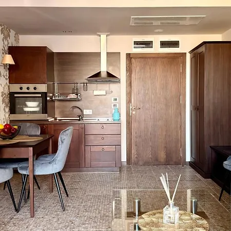 Apartman Royal - Private - Center Of Sunny *