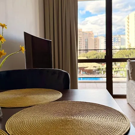 Royal - Private - Center Of Sunny * ساني بيتش